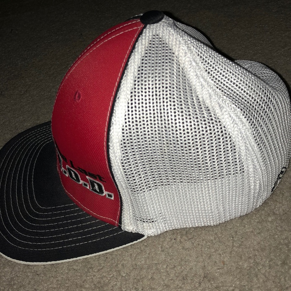 Hat - Picture 3 of 4